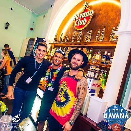 The Little Havana Party Hostel Krakow Ngoại thất bức ảnh